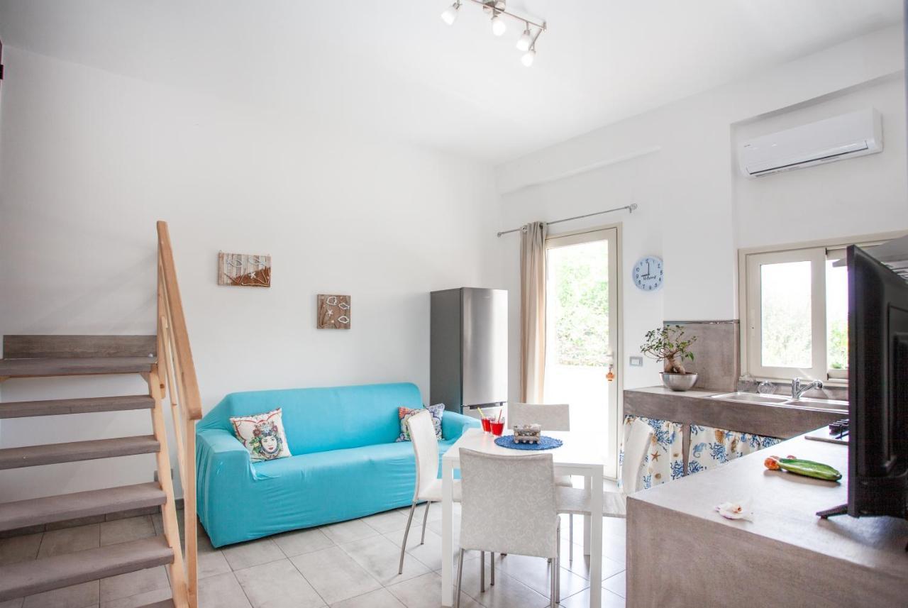 Casa Gioia Appartement Giardini-Naxos Buitenkant foto